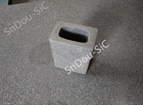 rsic support resic stand #rsicbeam by china sndou sic ceramics supplier factory sic ceramic manufacturer #sicchina.jpg